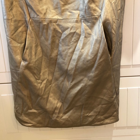 Vegan leather dress with pockets - Picture 4 of 4